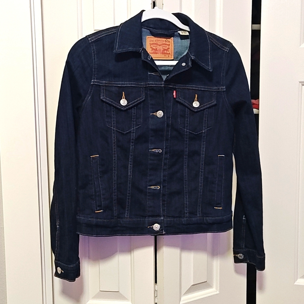 Levis Denim jacket size Small women